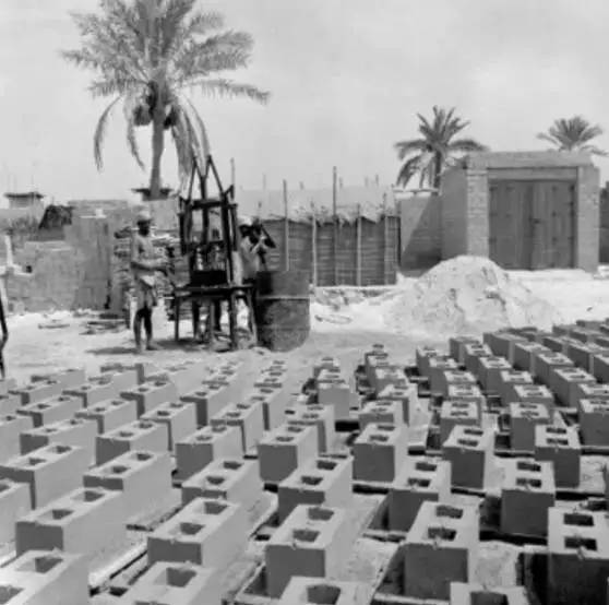 村到世界最壕城市迪拜究竟是如何逆袭的？尊龙AG人生就是博短短20年从沙漠小渔(图17)